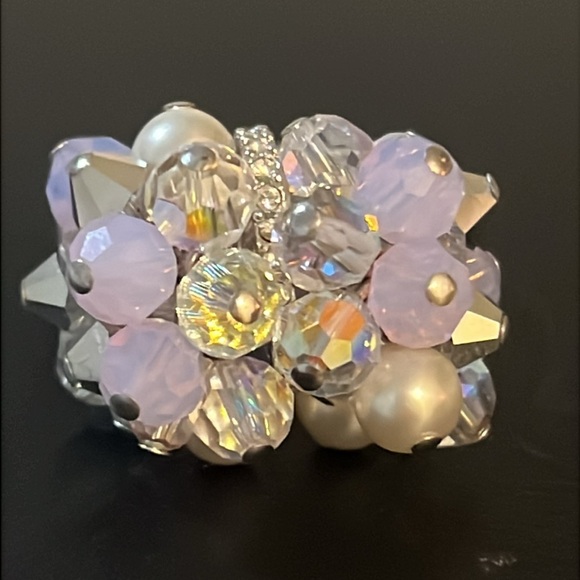 Vintage Swarovski Aura Borealis Crystal & Pearl Beaded Bow Ring - Picture 8 of 16